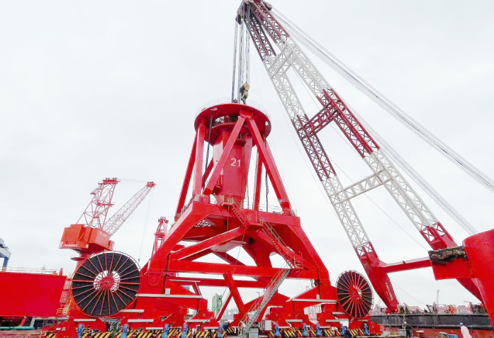 發(fā)運(yùn)！100噸門座式起重機(jī)順利裝船